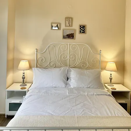 Luxury At Pelion- Ruby *